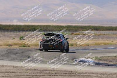 media/Oct-04-2025-OnGrid (Sat) [[44bd565ffa]]/Yellow Group/Grapevine/